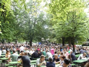 298156_2415445269512_4905613_n