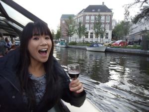 304999_2415330746649_1619844_n