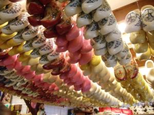 311741_2415316386290_8284911_n