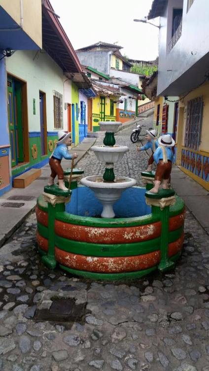 10995490_10207276791582059_1109558088875018462_n